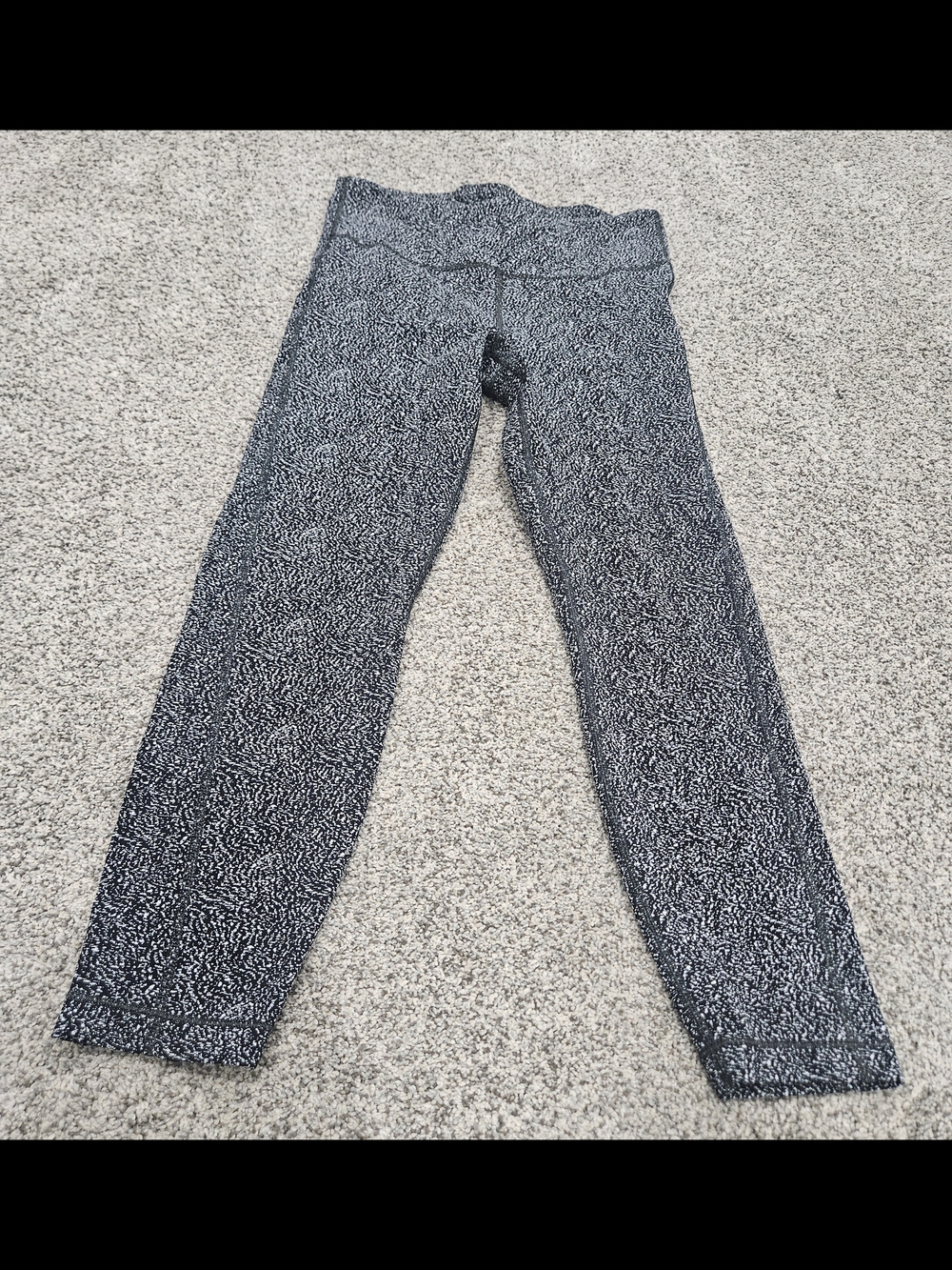 Athleta Black & White Textured High-Rise Leggings With Pockets